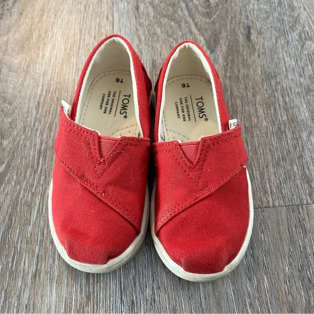 Toms Red Moccasins Slip-On Shoes